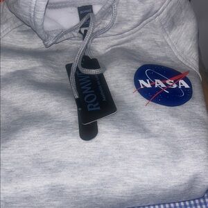 ROMWE Light Gray NASA Logo Men's Sweater